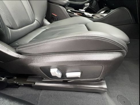 Used 2022 BMW X4 xDrive30i AWD/4WD image 32
