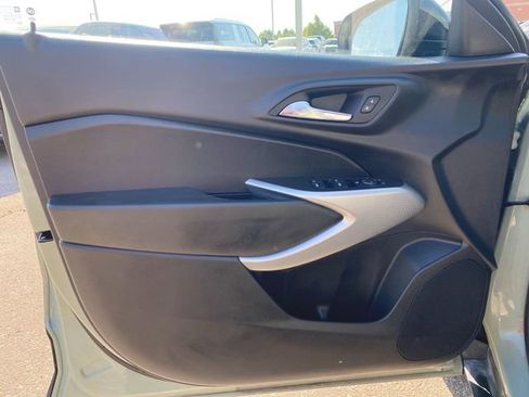 Used 2024 Chevrolet Trax RS w/ Driver Confidence Package FWD image 19