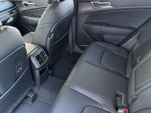 New 2026 Kia Sportage EX AWD/4WD image 12