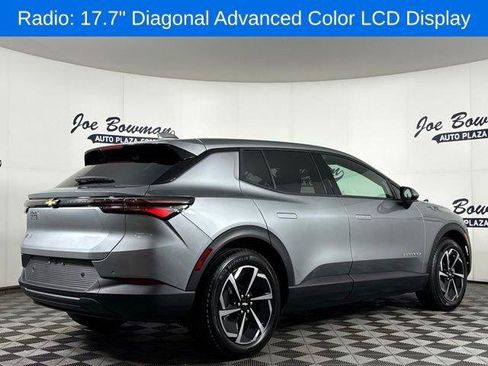 New 2026 Chevrolet Equinox EV LT image 7