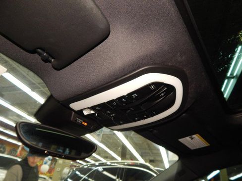 Used 2017 Porsche Macan GTS image 30