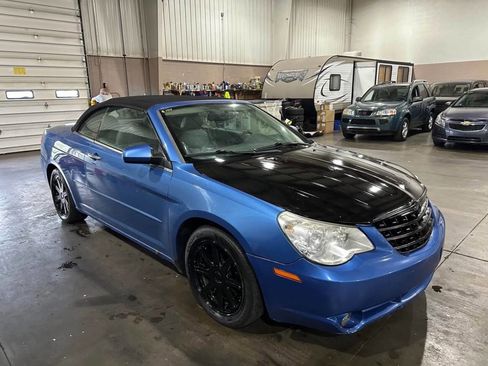 Used 2008 Chrysler Sebring Limited image 7