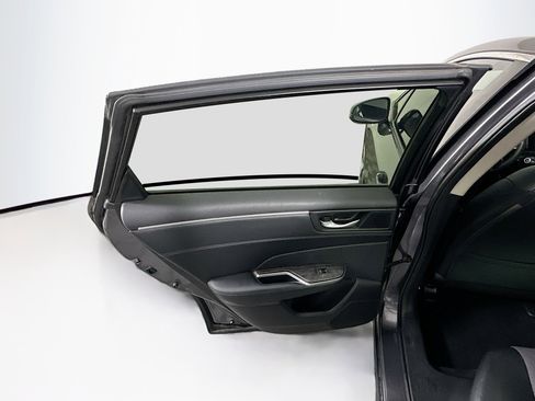 Used 2018 Honda Clarity Plug-In Hybrid image 25