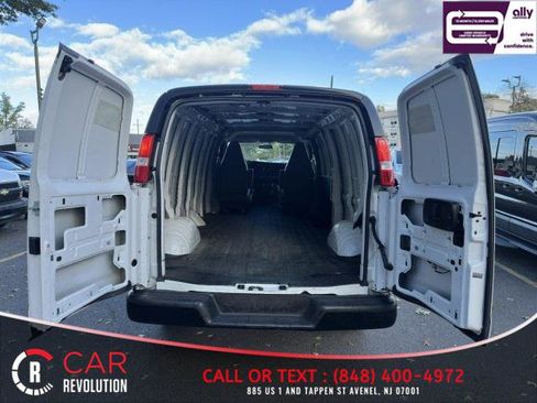 Used 2023 Chevrolet Express 2500 2500 155'' w/ Driver Convenience Package image 6