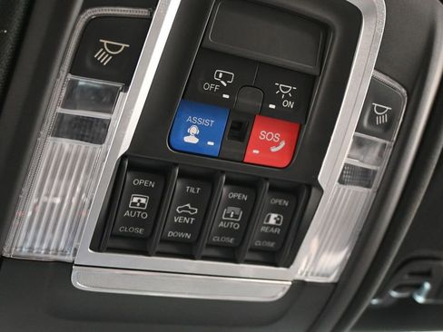 Used 2019 RAM 1500 Rebel w/ Level 2 Equipment Group AWD/4WD image 27