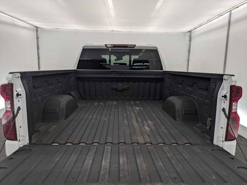 Used 2024 Chevrolet Silverado 1500 LT AWD/4WD image 31