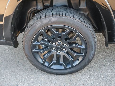 Used 2026 RAM 1500 Limited AWD/4WD image 13