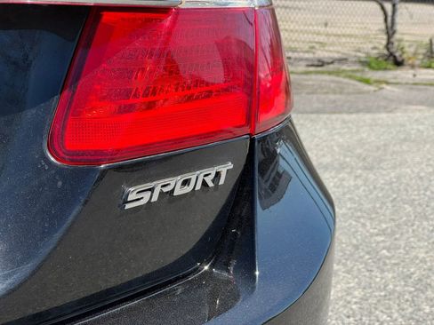 Used 2015 Honda Accord Sport image 9