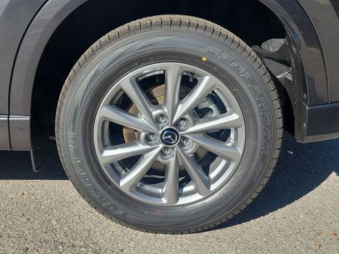 New 2025 MAZDA CX-5 AWD 2.5 S w/ Preferred Package image 6