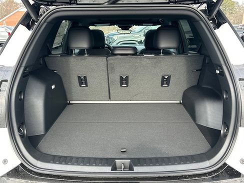 New 2026 GMC Terrain AT4 w/ Convenience Package III image 19