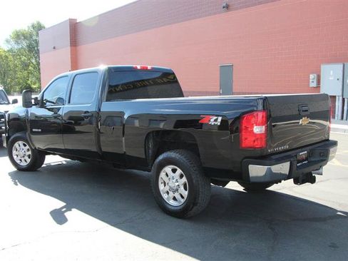 Used 2014 Chevrolet Silverado 3500 LT w/ Interior Plus Package AWD/4WD image 42