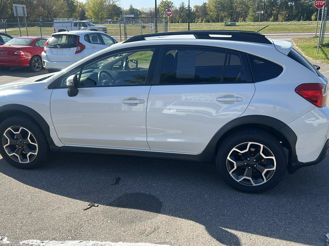 Used 2015 Subaru Crosstrek 2.0i Limited AWD/4WD image 8