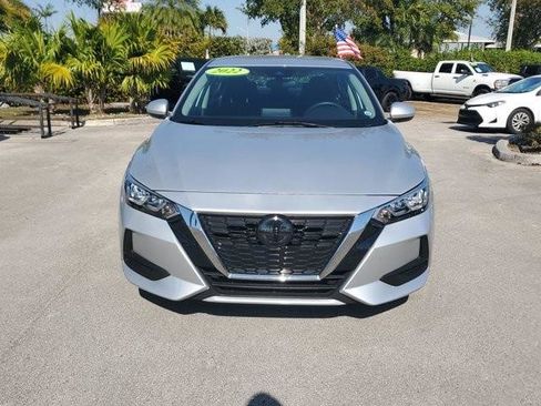 Used 2022 Nissan Sentra SV w/ All-Weather Package image 2