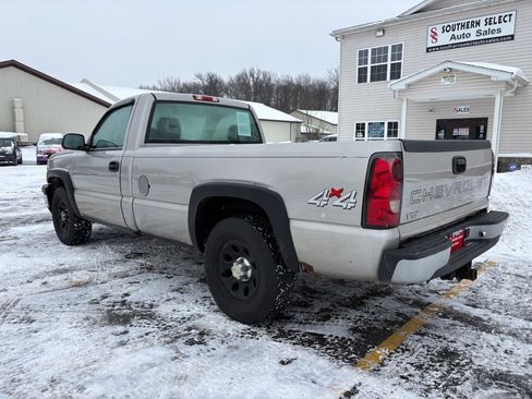 Used 2006 Chevrolet Silverado 1500 W/T image 8