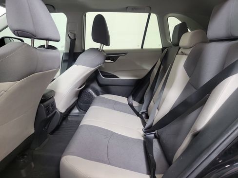 Used 2024 Toyota RAV4 XLE w/ Convenience Package FWD image 23