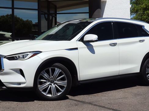 Used 2021 INFINITI QX50 Sensory w/ Cargo Package image 3