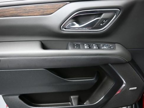 Used 2024 Chevrolet Tahoe Premier image 13