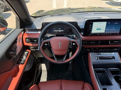 New 2025 Lincoln Aviator Reserve w/ Equipment Group 201A image 6