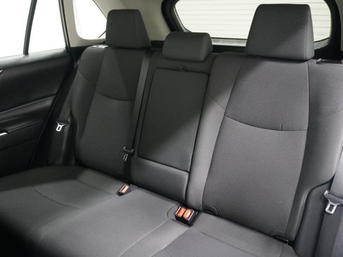 Used 2021 Toyota RAV4 LE FWD image 13