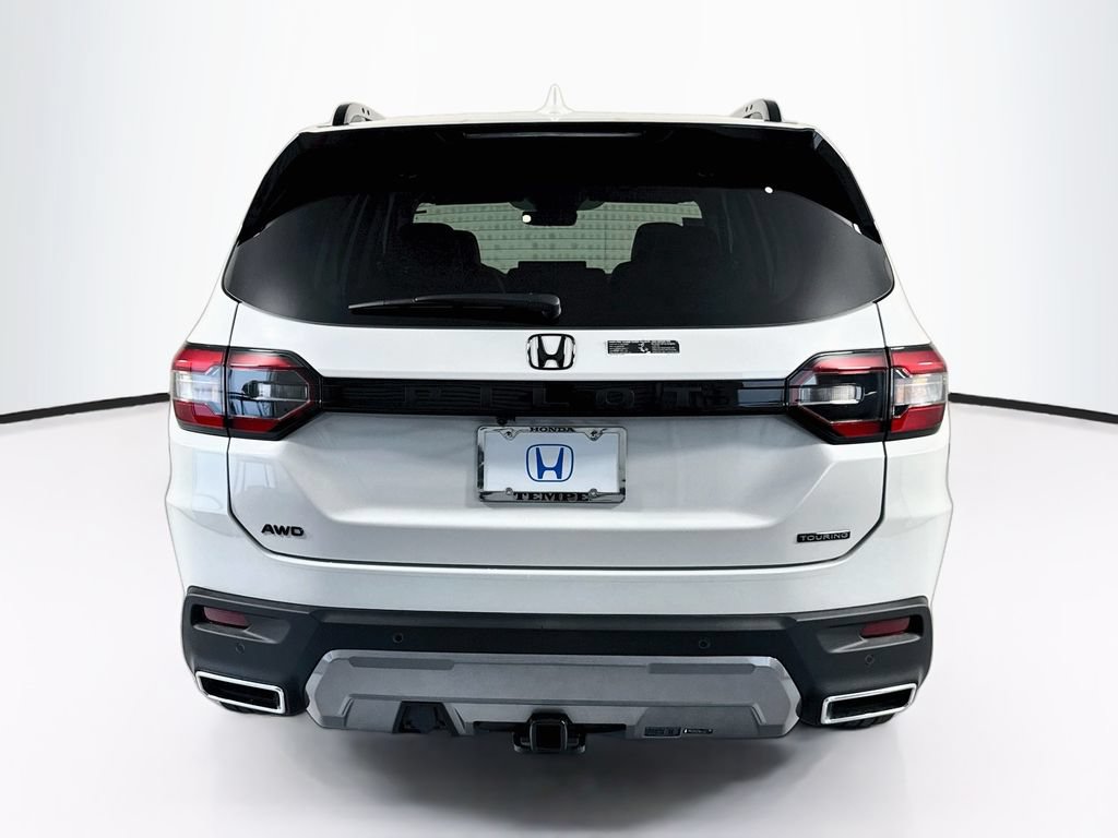 New 2026 Honda Pilot Touring image 6