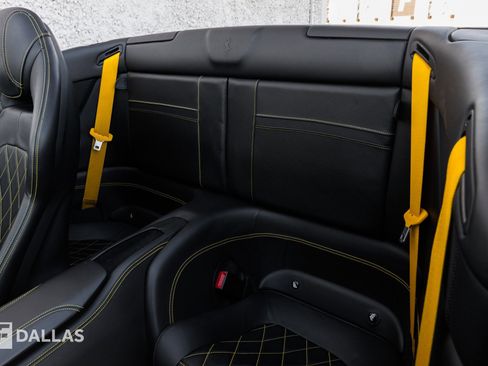 Used 2015 Ferrari California T image 32