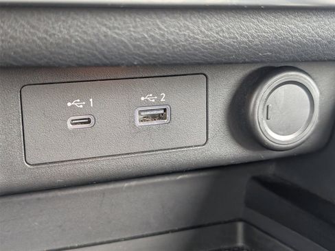 Used 2021 Nissan Rogue SV image 23