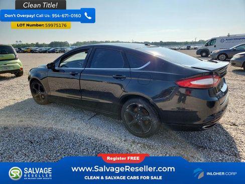 Used 2015 Ford Fusion SE w/ Equipment Group 201A FWD image 3