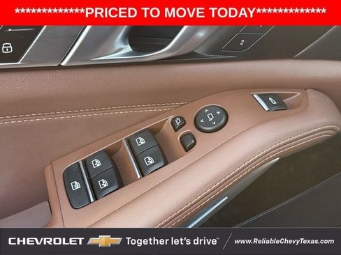 Used 2024 BMW X5 xDrive50e w/ Parking Assistance Package AWD/4WD image 26