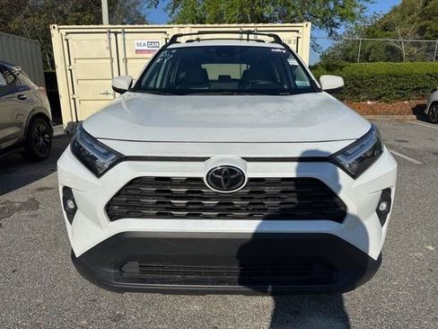 Used 2025 Toyota RAV4 XLE Premium image 6