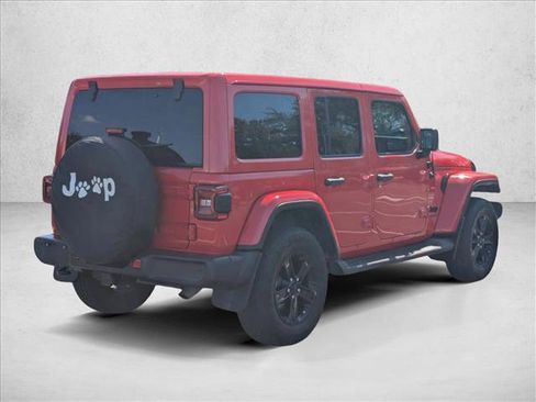 Used 2021 Jeep Wrangler Unlimited Sahara image 5