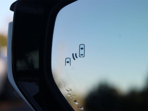 Used 2024 Lexus ES 300h w/ Premium Package image 33