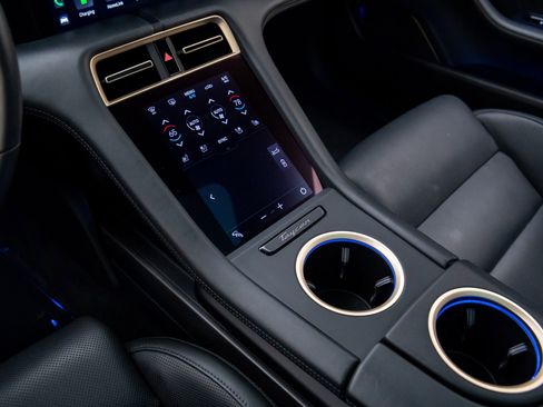 Used 2021 Porsche Taycan Turbo S image 13