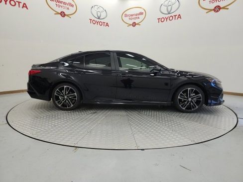 Used 2025 Toyota Camry XSE image 3