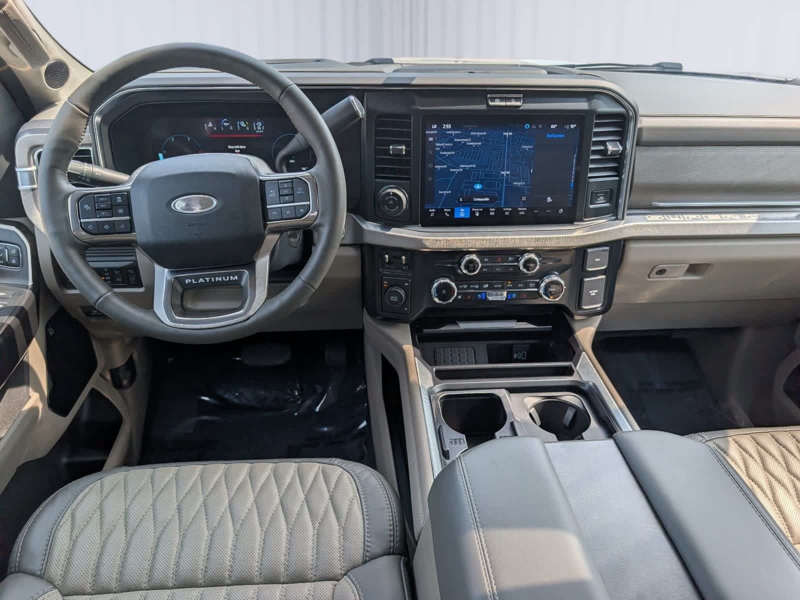 Used 2025 Ford F450 Platinum w/ Platinum Plus Package AWD/4WD image 19