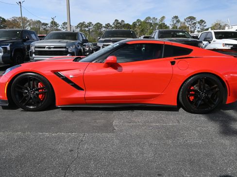 Used 2014 Chevrolet Corvette Stingray Coupe w/ Battery Protection Package image 7