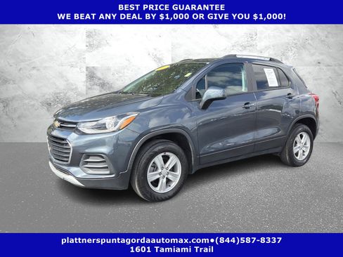 Used 2022 Chevrolet Trax LT w/ LT Convenience Package AWD/4WD image 1