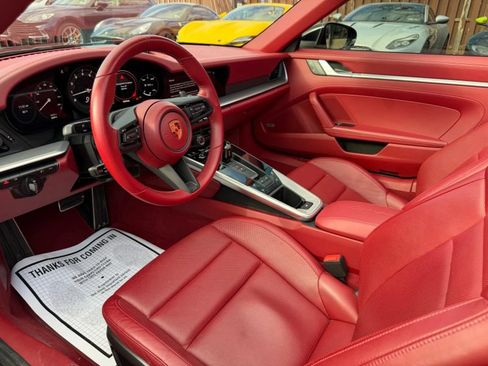 Used 2022 Porsche 911 Targa 4S w/ Premium Package AWD/4WD image 15