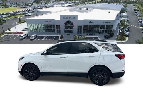 Used 2022 Chevrolet Equinox RS FWD image 35
