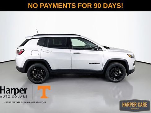 New 2026 Jeep Compass Latitude AWD/4WD image 5