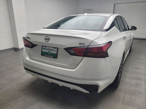 Used 2023 Nissan Altima 2.5 SV image 7