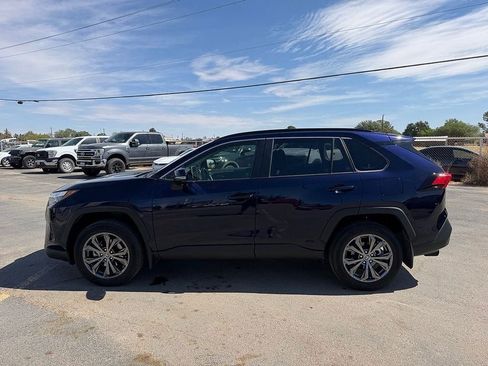 Used 2024 Toyota RAV4 XLE Premium image 4