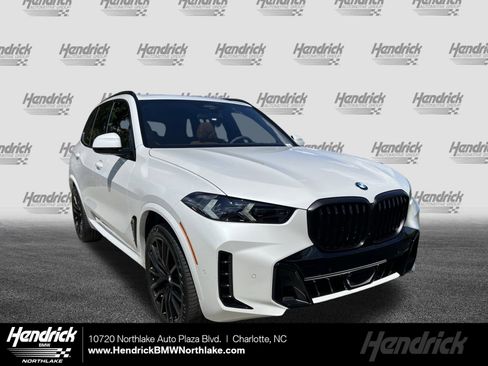 Used 2026 BMW X5 sDrive40i w/ M Sport Package image 1