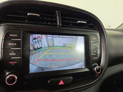 Used 2021 Kia Soul S FWD image 18