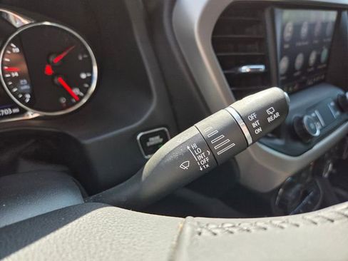 Used 2022 GMC Acadia Denali w/ GMC Pro Grade Package image 21