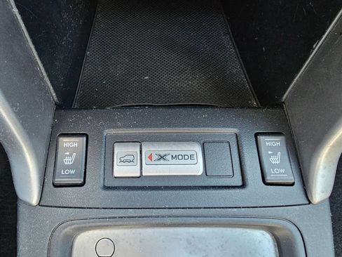 Used 2017 Subaru Forester 2.5i Premium w/ All-Weather Package image 31