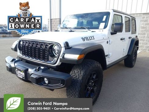 Used 2024 Jeep Wrangler Willys image 7