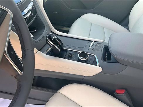 New 2026 Cadillac XT5 Premium Luxury w/ Driver Assist Package FWD image 8