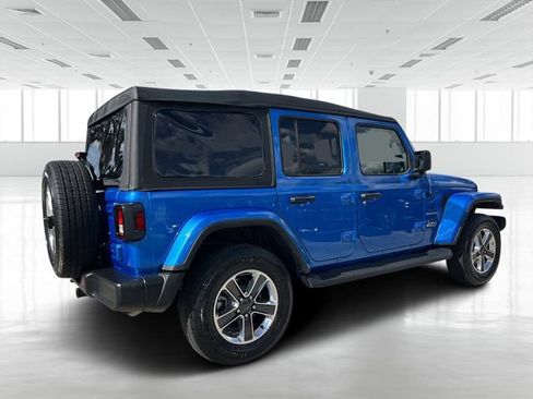 Used 2021 Jeep Wrangler Unlimited Sahara image 4