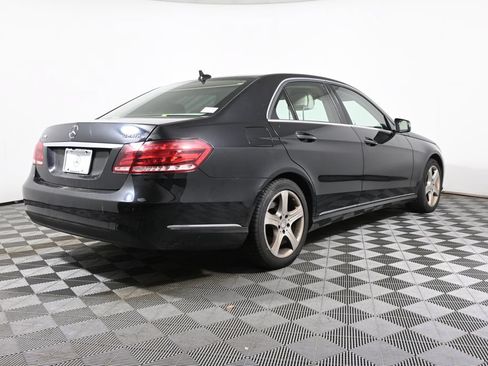 Used 2014 Mercedes-Benz E 350 4MATIC Sedan image 7