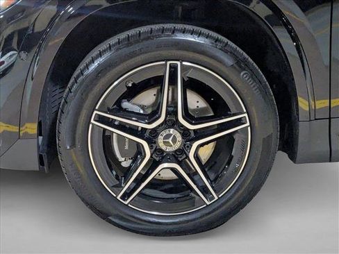 Certified 2025 Mercedes-Benz GLA 250 image 23